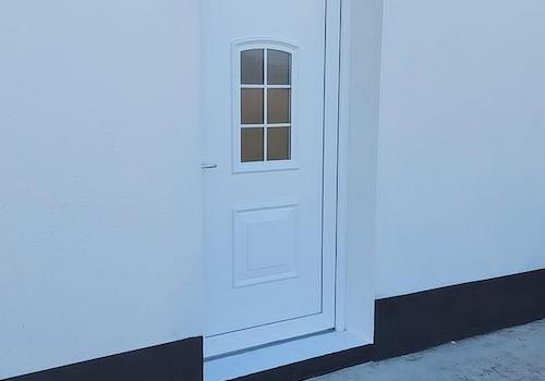 Halleneingang mit Oberlicht