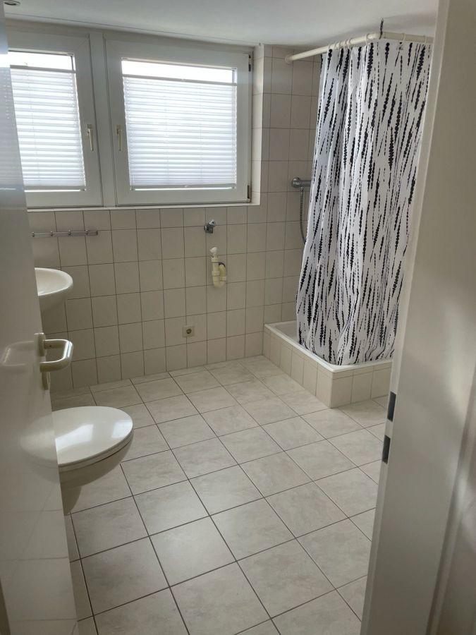 Badezimmer - Eingang 2
