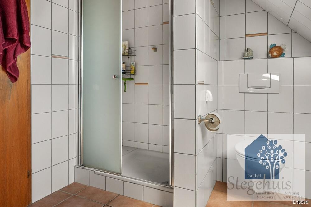 Badezimmer im OG