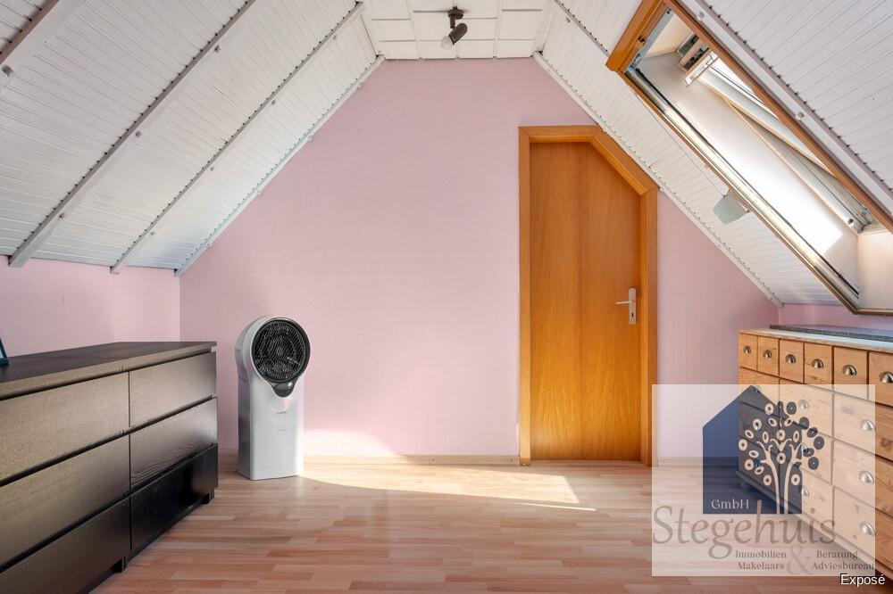 Schlafzimmer 3