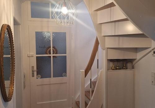 Eingangsbereich und Treppe 