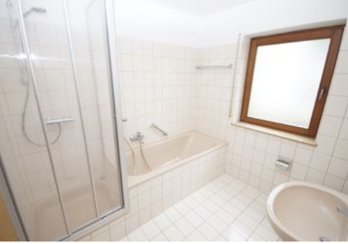 Badezimmer saniert 2023
