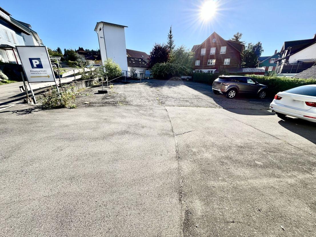 Parkplatz hinterer Bereich