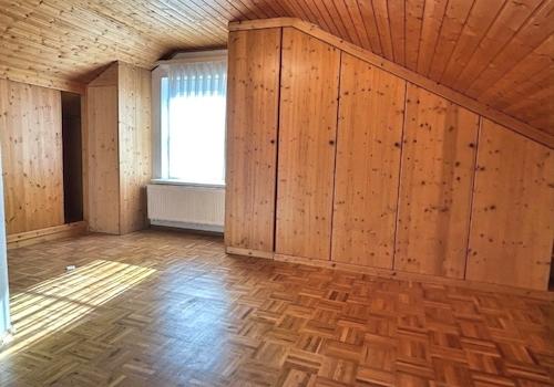 Zimmer 2 im DG (keine Wohnfläche)