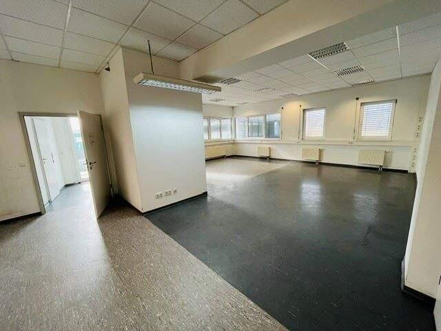EG Gewerbe mit 2 Eingang