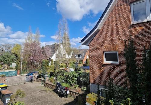 Blick zur Straße