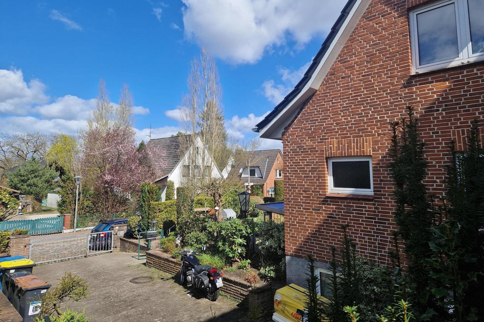 Blick zur Straße