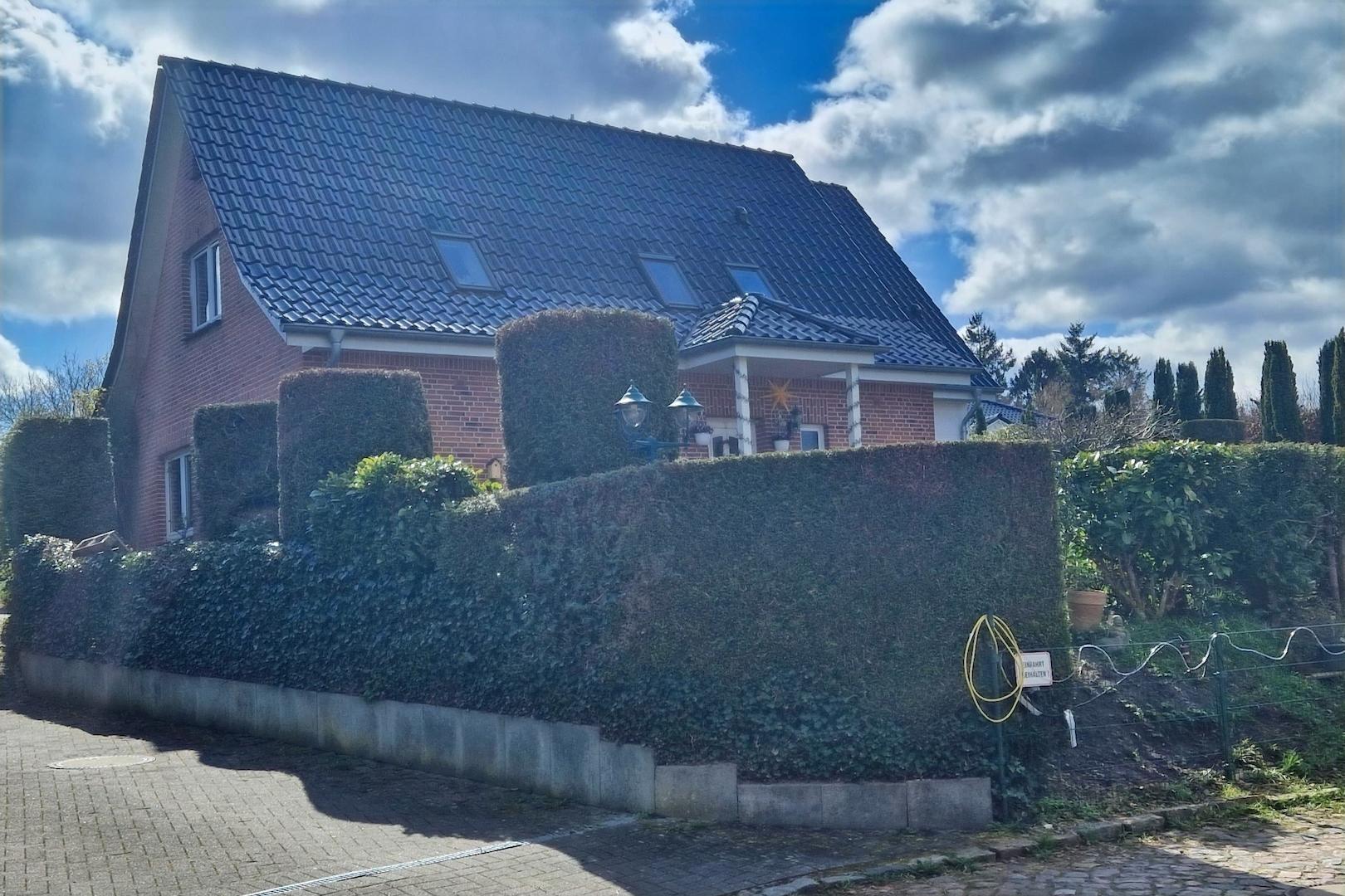 Straßenansicht