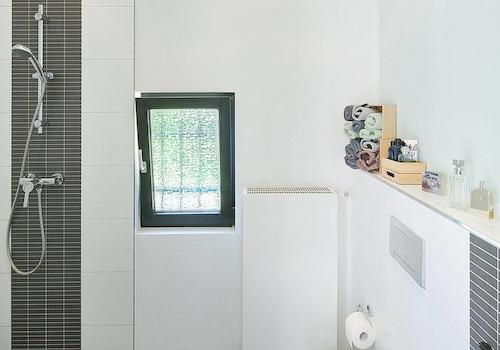 Badezimmer EG
