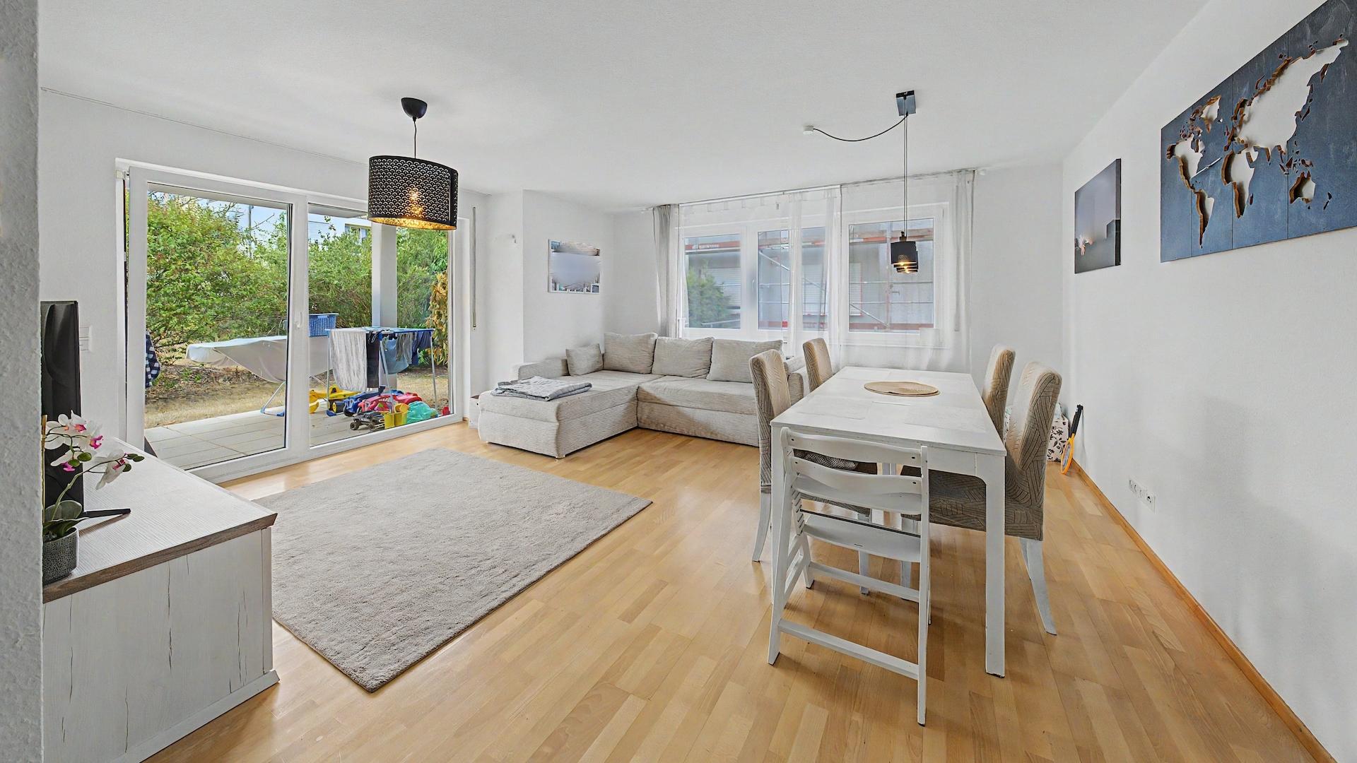 Wohn- und Esszimmer