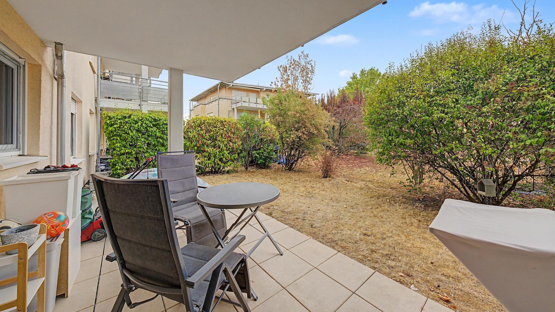 Terrasse und Garten