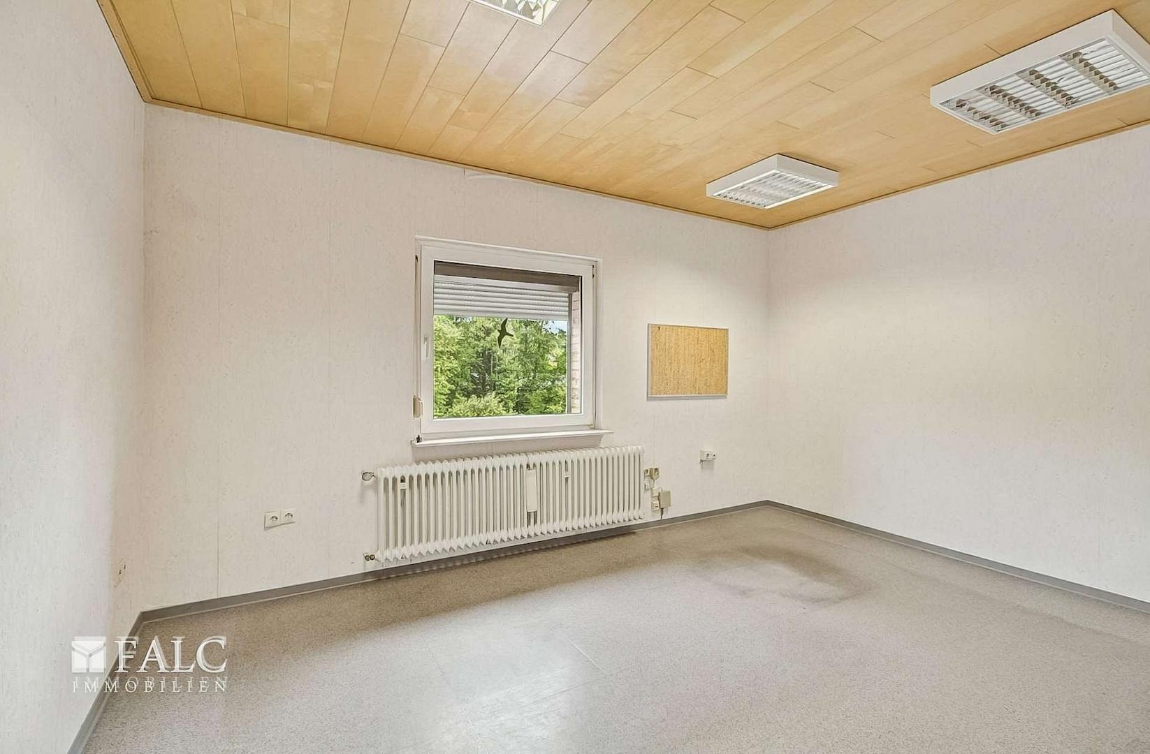 Arbeitszimmer 1.OG