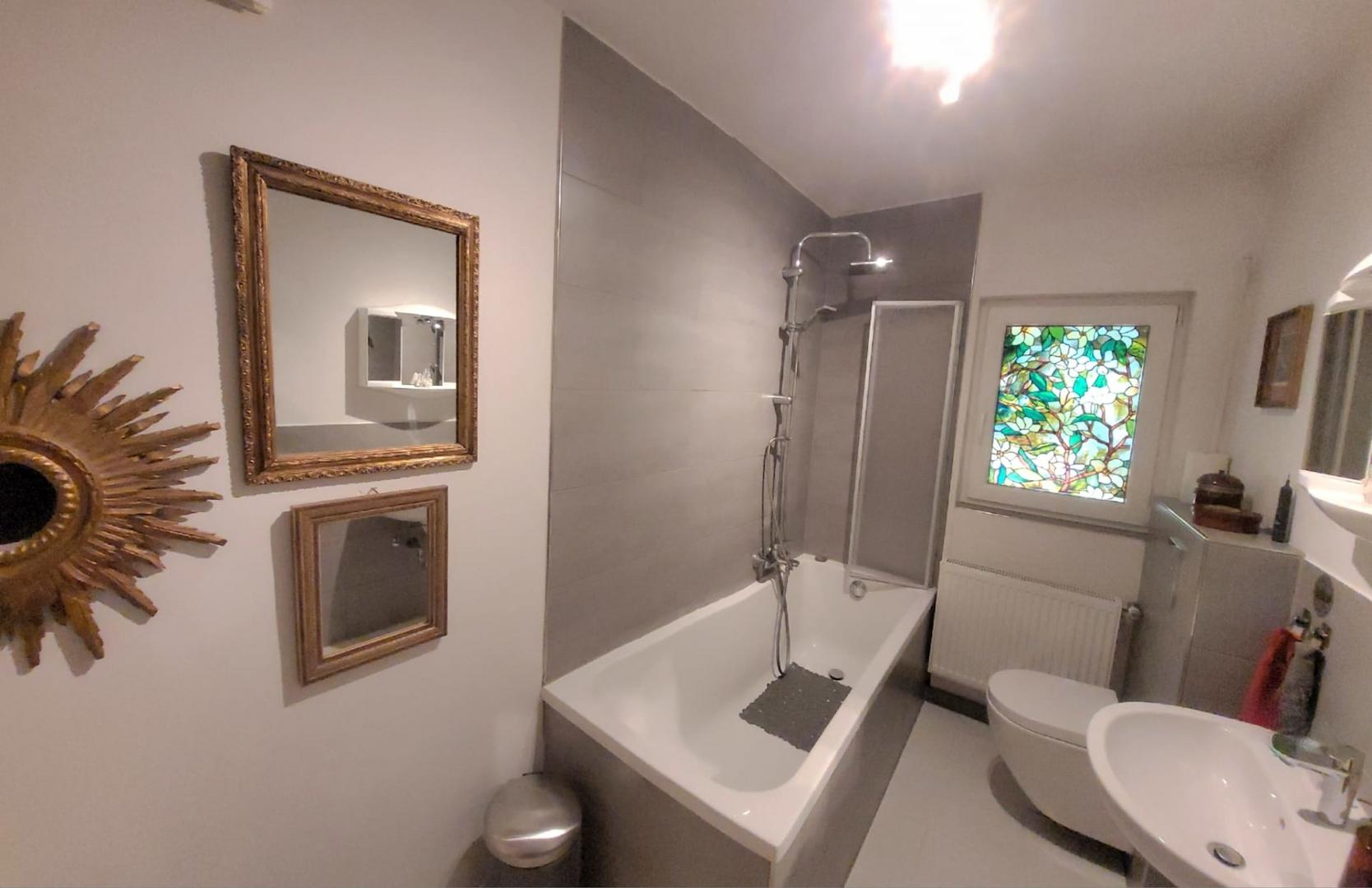 Badezimmer EG