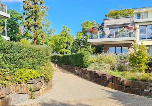 Weg durch den Park