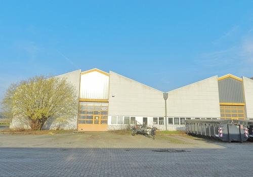 Halle 1 und 2