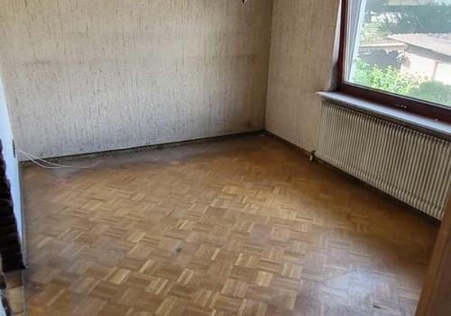 Büro EG