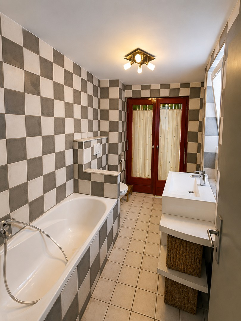 Badezimmer 1.OG
