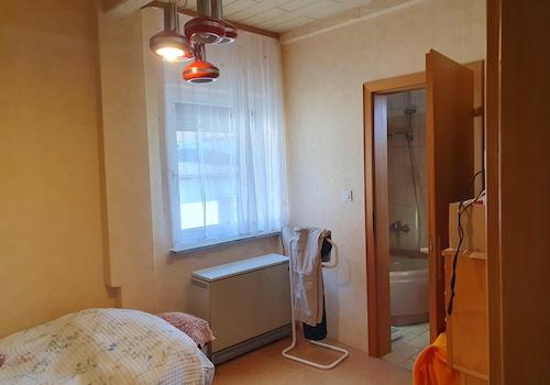 Schlafzimmer 3