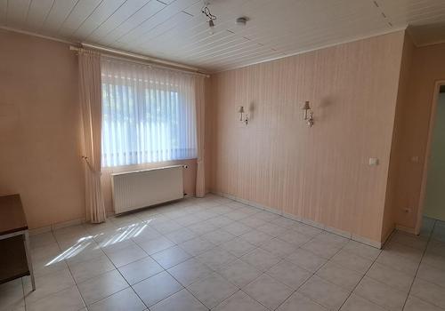 großes Zimmer EG