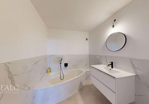 Vorderhaus_Wohnung 1_KG_Badezimmer