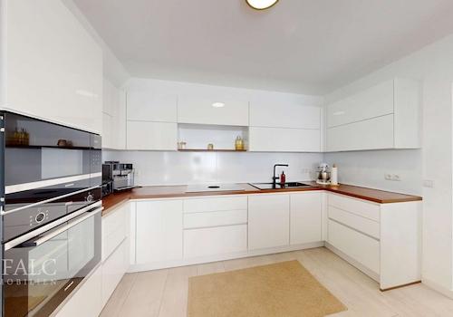 Vorderhaus_Wohnung 2_OG_Küche