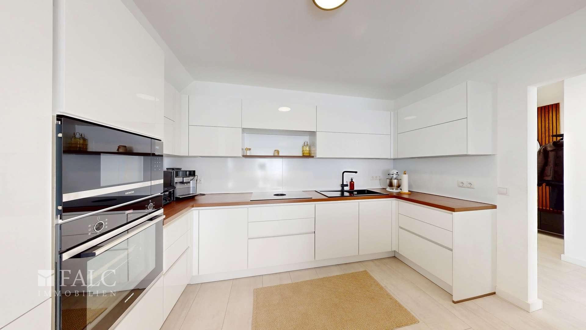 Vorderhaus_Wohnung 2_OG_Küche