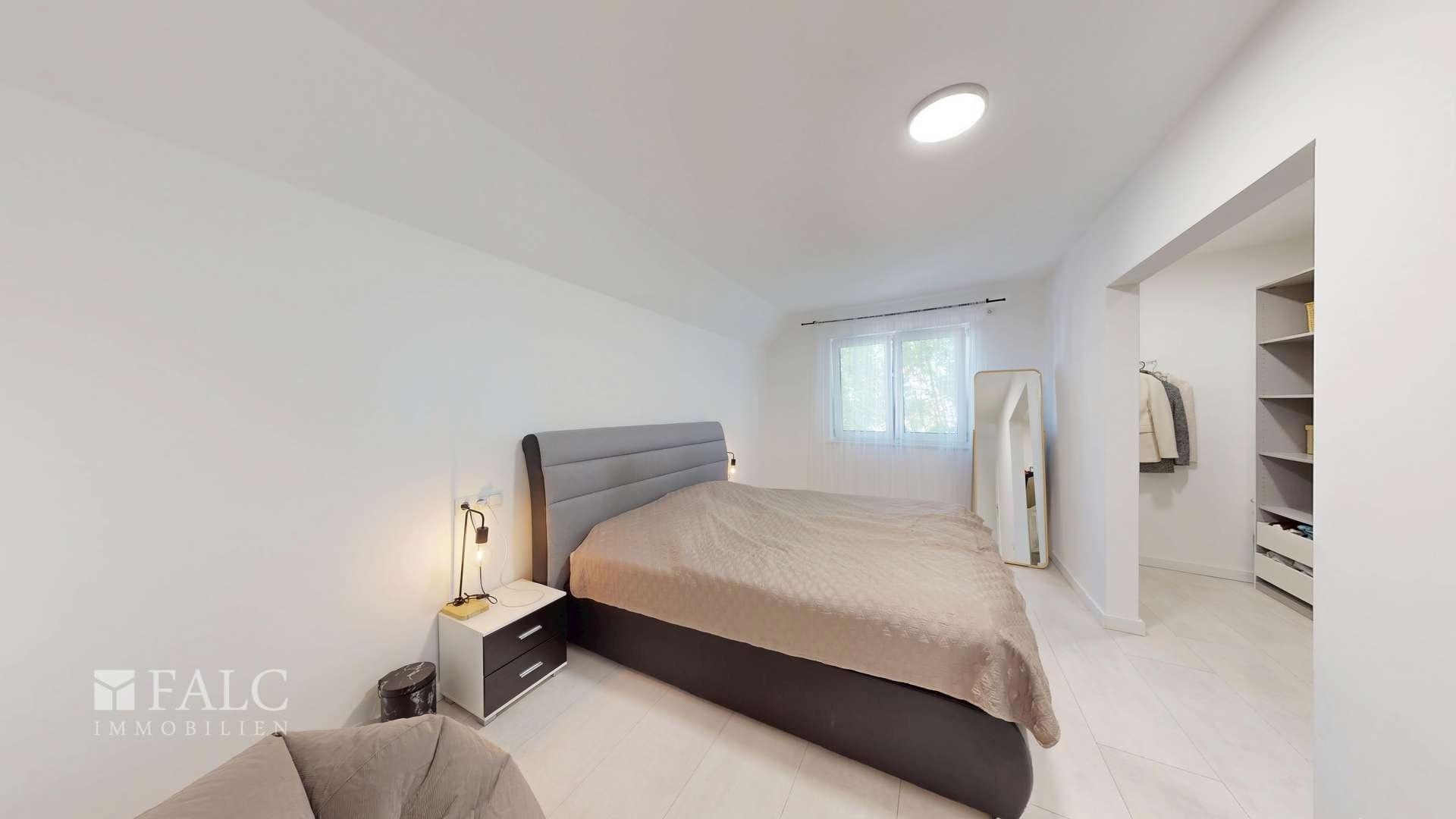 Vorderhaus_Wohnung 2_OG_Schlafzimmer