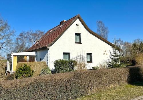 Hausansicht Straßenseite