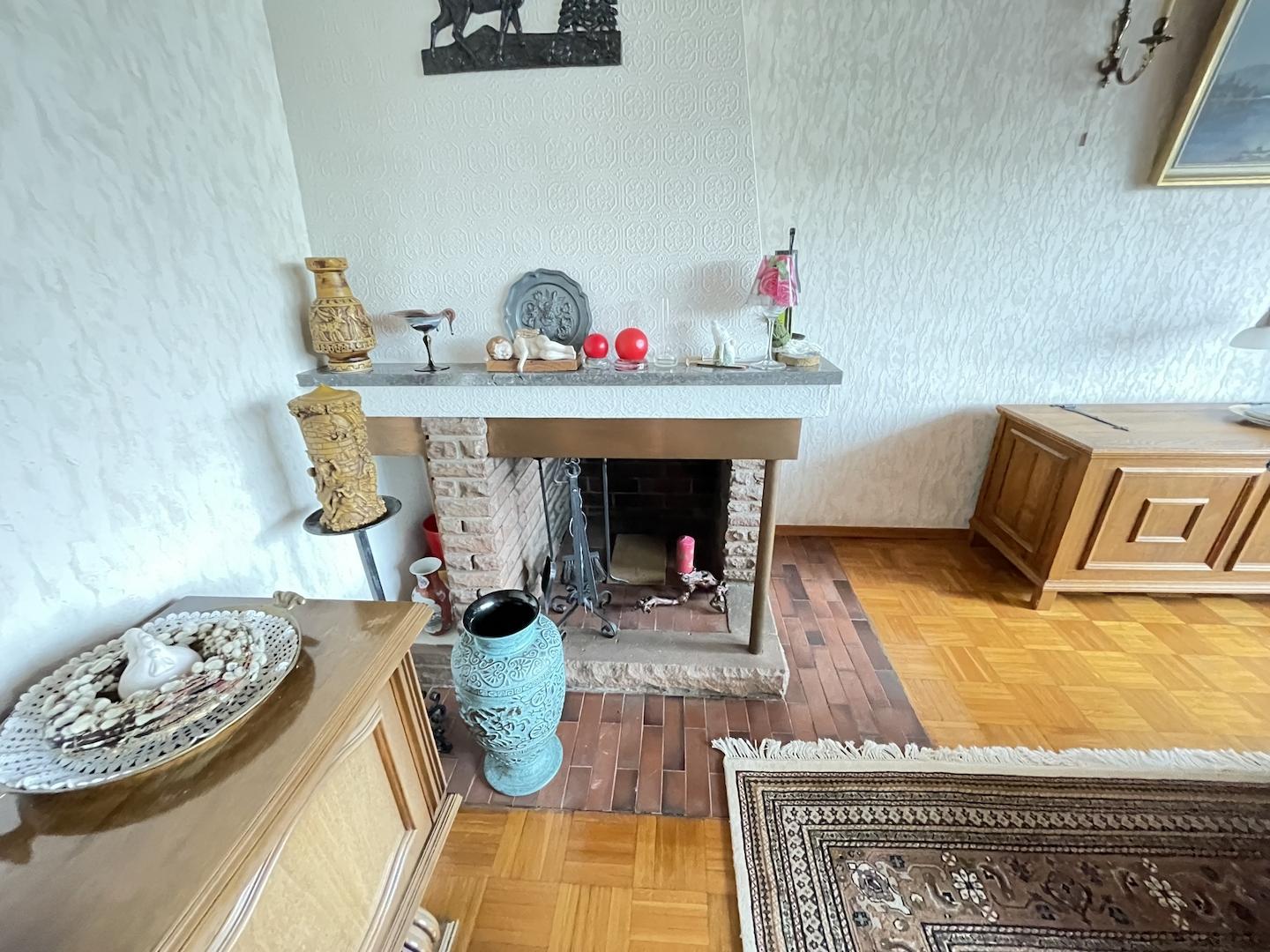Kamin im Wohnzimmer