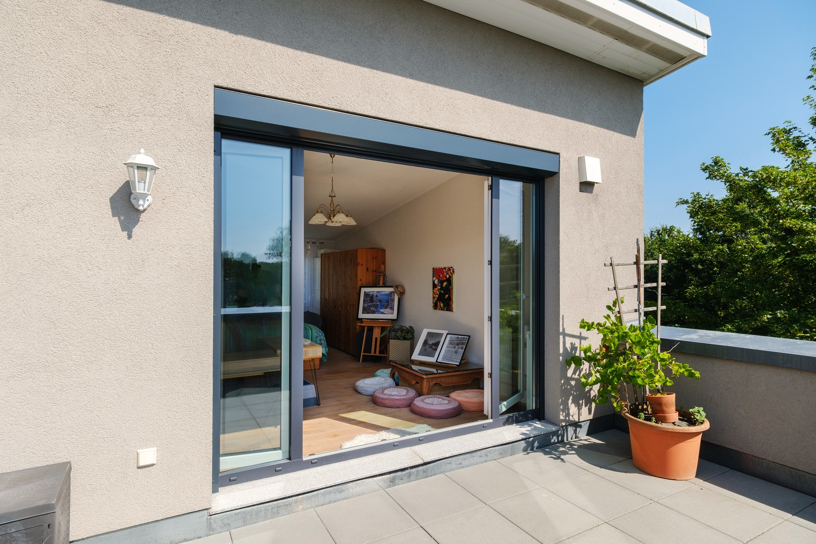 Atelier mit Terrassenzugang