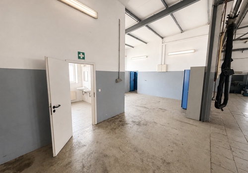 Werkstatt WC und Lager