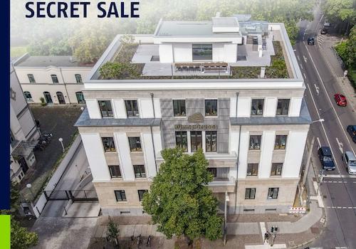 Secret Sale