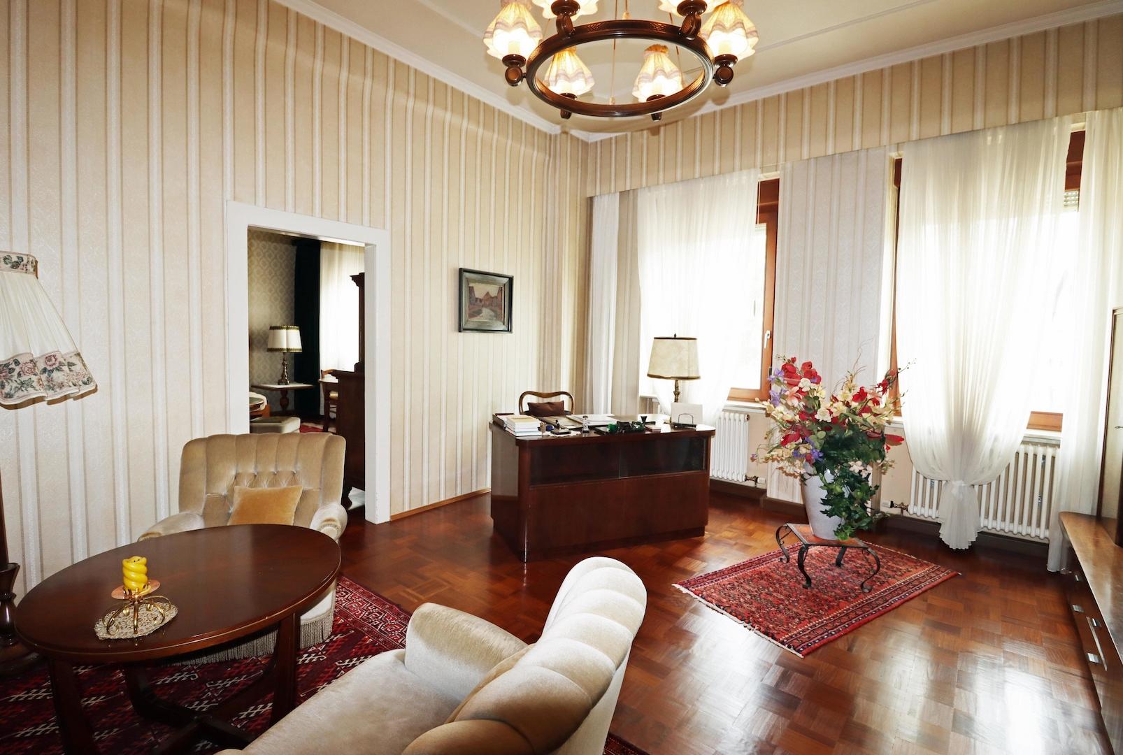 Zimmer der Wohnung im OG rechts
