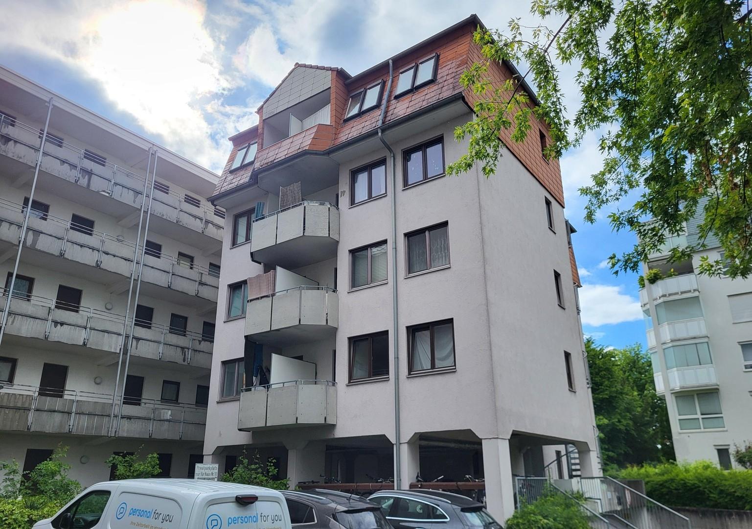 Gebäude Aussenansicht