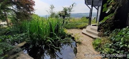 Teich im Vorgarten