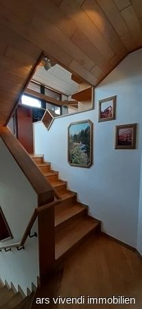 Aufgang zum Wohnzimmer
