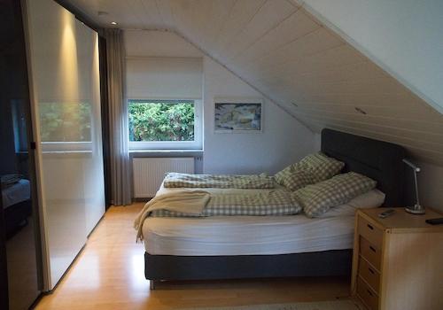 Zimmer DG
