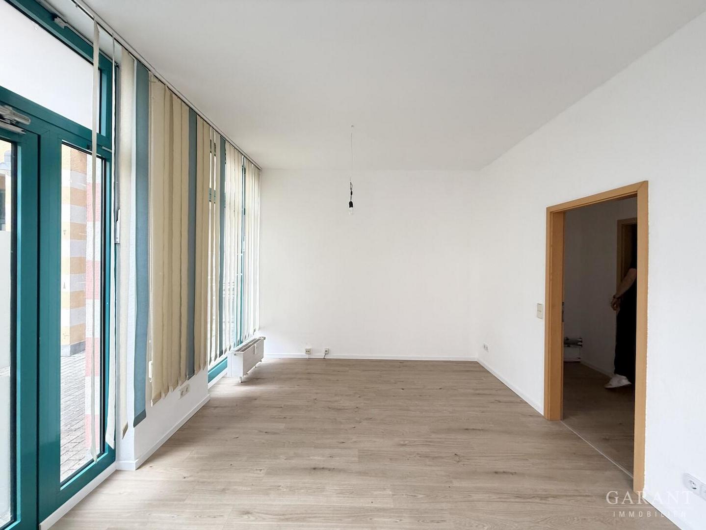 Bereich 1 / Büro-Empfang
