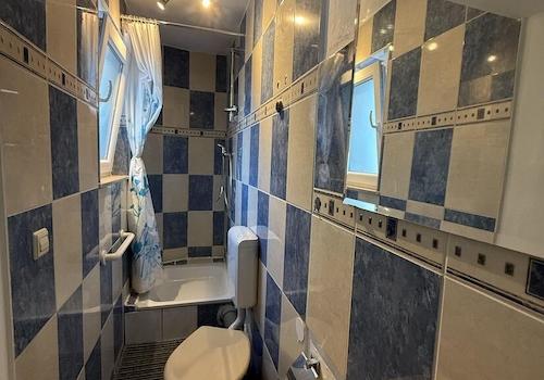 Badezimmer EG