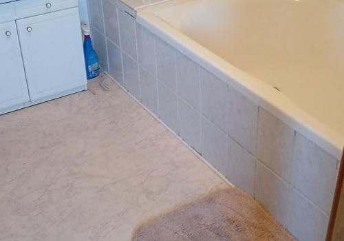 Bad mit Schlafzimmer nebenan