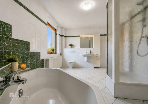 Badezimmer Dachgeschoss