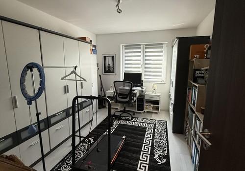 Büro bzw. Kinderzimmer