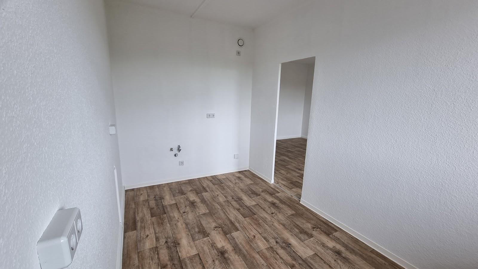 Küche mit Anschlüssen