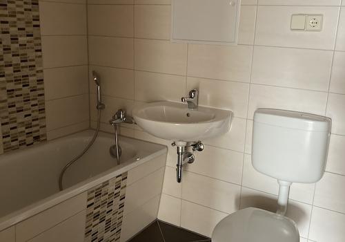 Bad mit Wanne