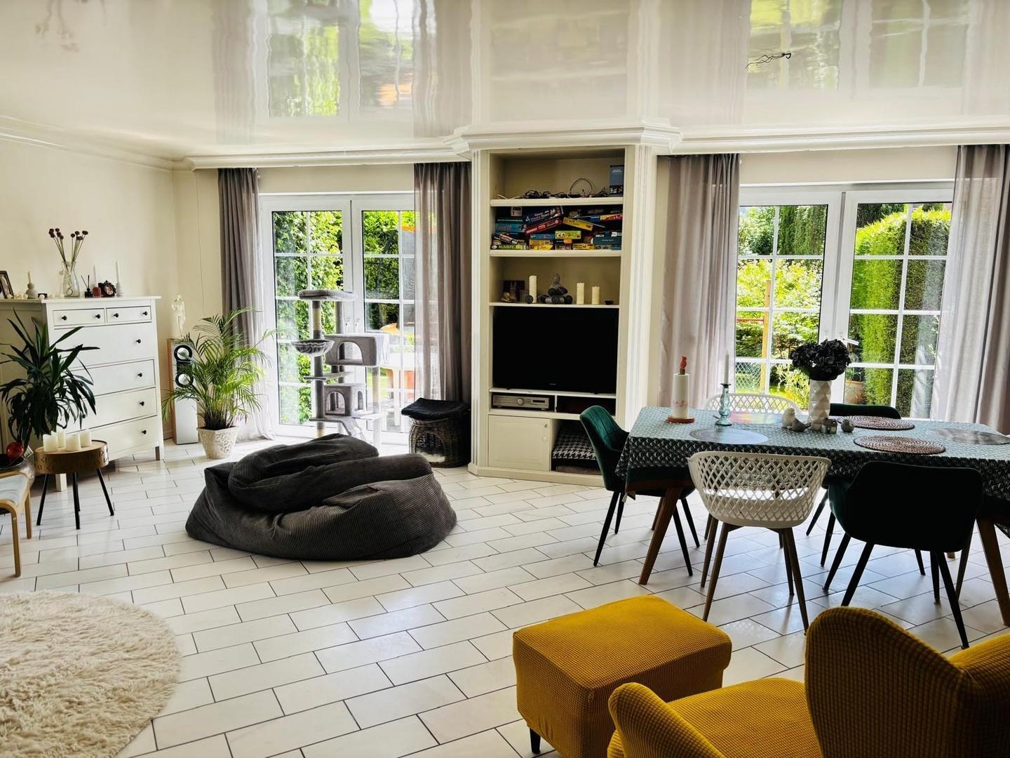 Wohnzimmer OG