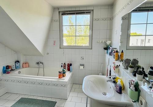 Badezimmer DG