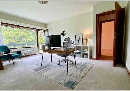 Arbeitszimmer virtuell möbl.