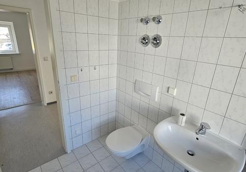 Waschtisch & WC