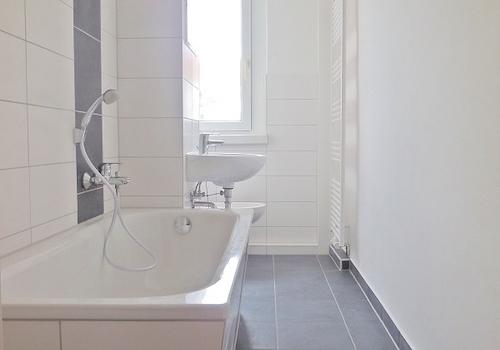 Beispiel Bad mit Wanne
