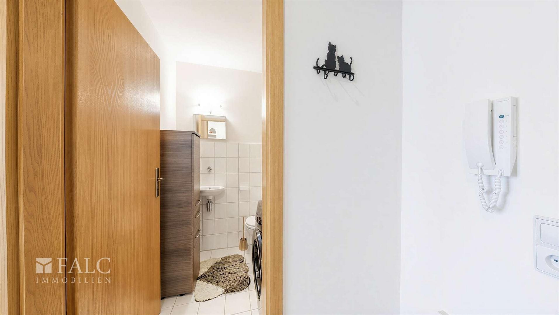 Gäste WC und Waschmaschine